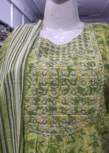 3 pcs parrot green suit