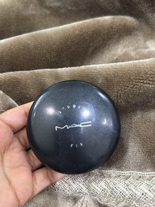 MAC Compact Foundation NC