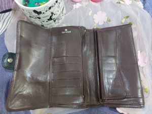 Authentic CHANEL Classic Trifold Wallet( Used