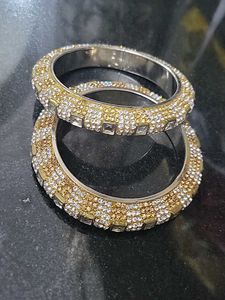 Elegant Bangle Set chuda golden jwellery