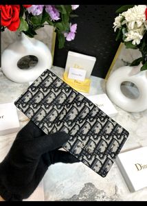 Dior Wallet