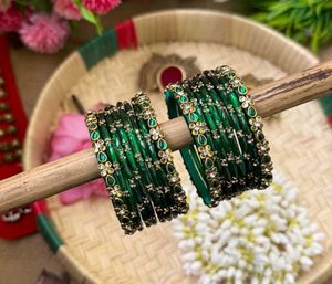 beautiful glass Bangle Set