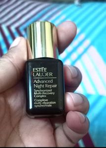 Pack Of 2 MAC STROBE CREAM &amp; ESTEE ANR SERUM