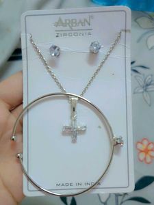 Layered Necklace Set