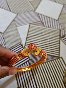 Golden Bangel