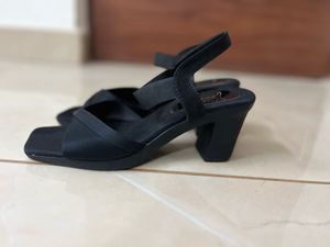 Elegant Black Block Heel Sandals