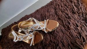 Bridal hill👠