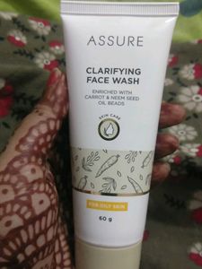 Assure Clarifying Face Wash