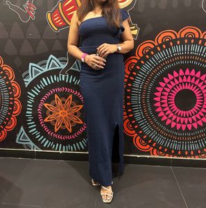 Beautiful One Shoulder Off Party Wear Dress
