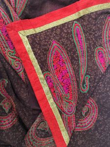 Brown Embroidered Saree(THREAD WORK THROUGHOUT)