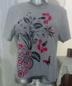 Grey Tee Floral Print, 38", Unused, Soft & Comfy