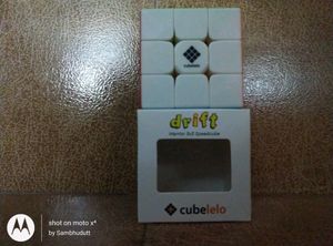 Cubelelo Drift Warrior 3x3 Stickerless Speedcube
