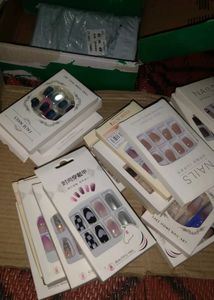False Nail Polish Sets