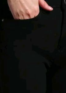Black Jeans