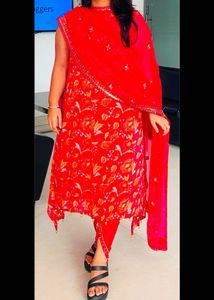 Red Floral Kurta Set