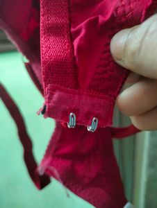 ComboBlack Imported 42And Red Bra 36 Size.