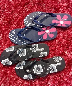 Cute Floral Flip Flops Combo