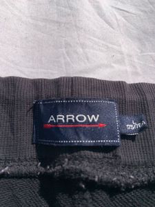 Arrow trouser