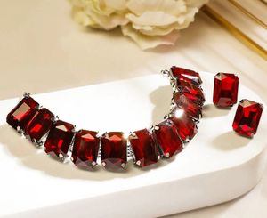 Red Stone Jewelry Set
