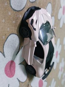 toy racing car