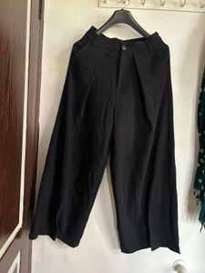Black Culottes