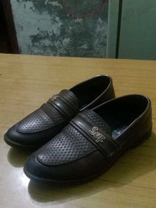Shoes For 10-12 Aged Boys