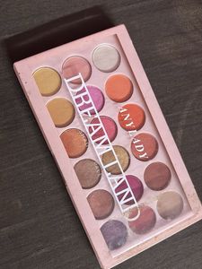 ANYLADY Dreamland Eyeshadow Palette