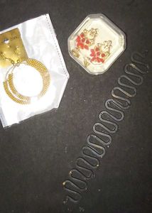 Kurti With2earings Hairstyle Clip