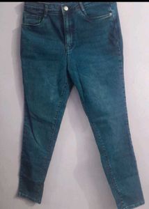 jeans and t shirt