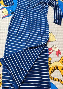 Side Cut Bodycon Dress 👗💙