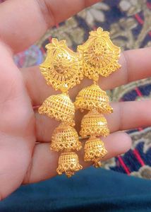 Golden Jhumki