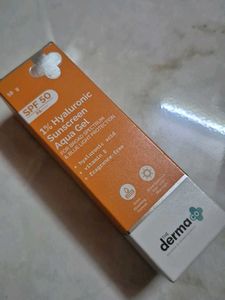 The Derma Co Sunscreen Aqua Gel