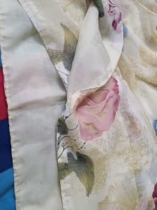 🥰 Cream Georgette Saree with beautiful flowers 💐