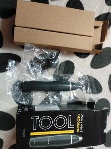 Oriflame Men&#39;s 4-in-1 Grooming Tool
