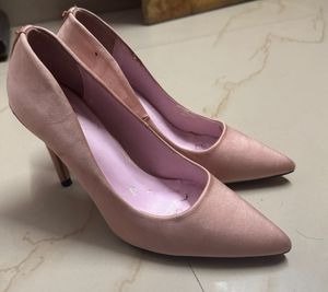 Elegant Pink Heels