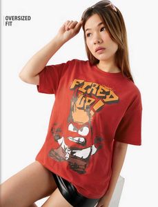RED TEE