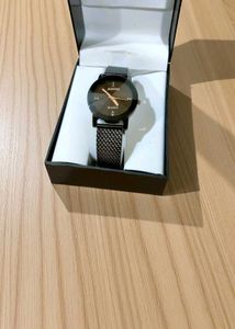 Rado Luxury Women's Watch @229/-(1st Copy)
