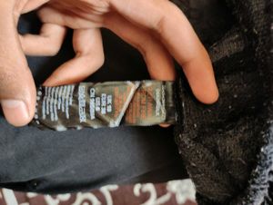 Imported quater zipper for women's