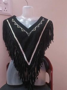 BRAND NEW 💝💖Fringe Detail Poncho Top