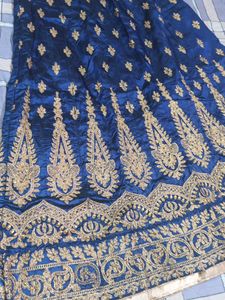Elegant Blue &amp; Gold lahenga