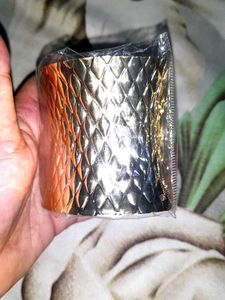 Antitarnish Handcuffs