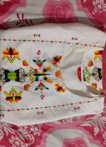 PACK OF 2 ( WHITE AND RED TOPS)