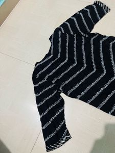 Black &amp; White Print Kurti