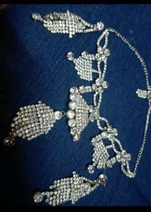 Sparkling Silver Jewelry Set