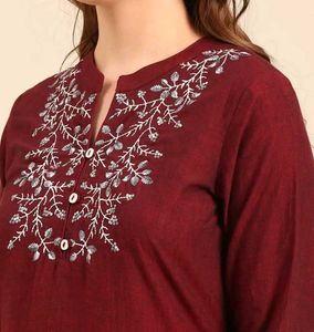 Maroom Elegant Embroidered Kurta