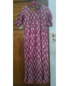 Women Mauve Colour V- Neck A Line Top