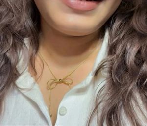 18k-plated Gold Bow Necklace
