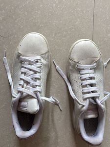 Adidas Sneakers