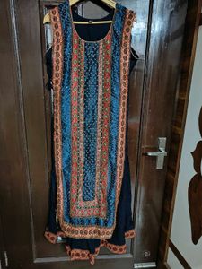 Embroidered A line double layer Kurti with Dupatta