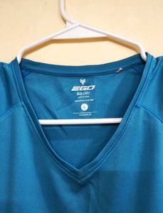 2Go Dry Fit Tshirt For Women In Size L